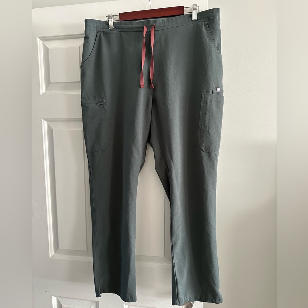Figs Scrub Pants